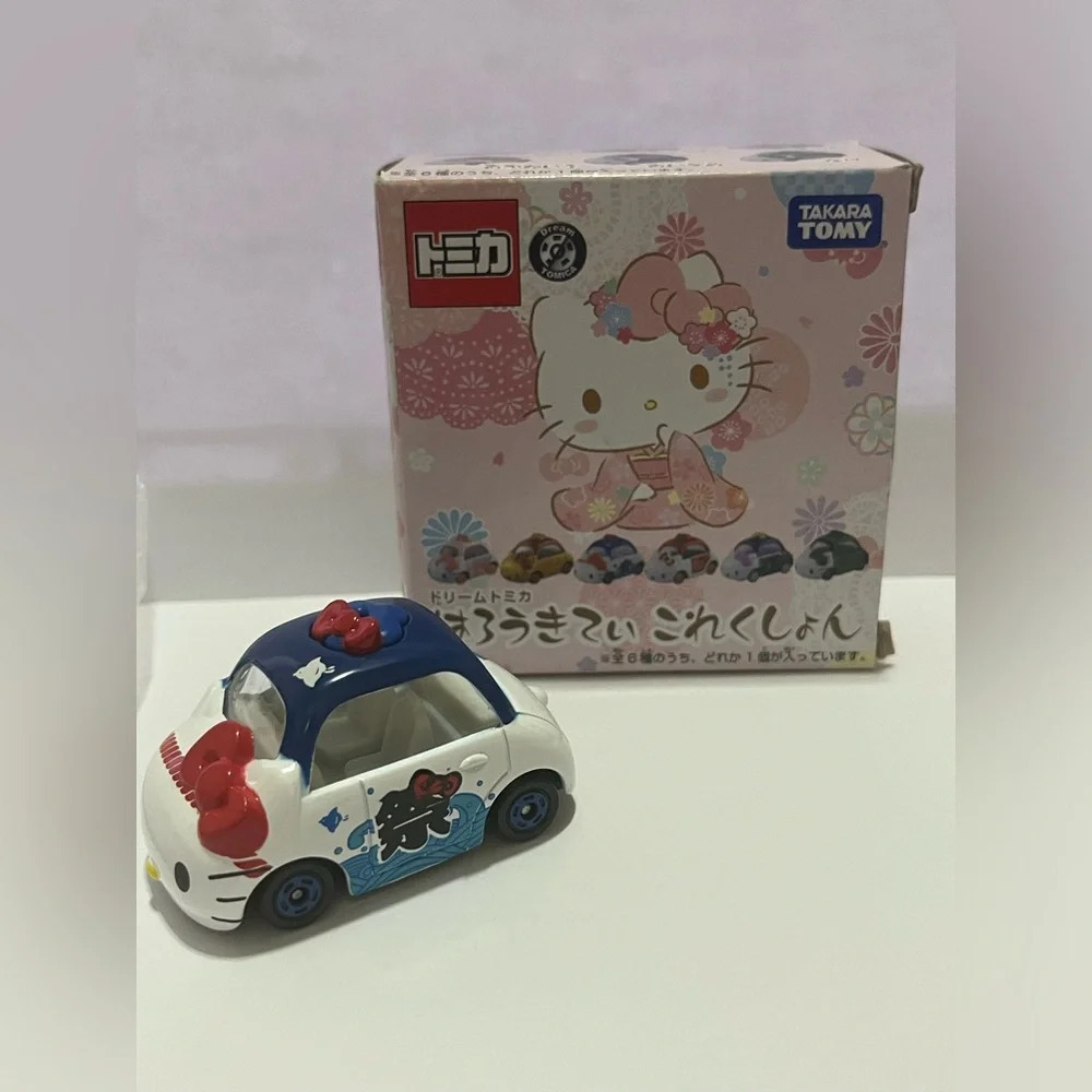 Takara Tomy Sanrio Hello Kitty DieCast Car